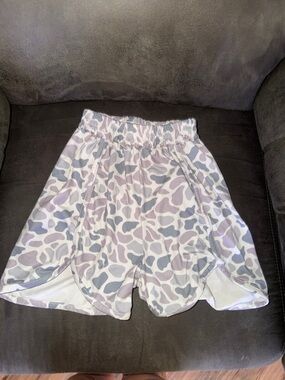 Women’s Light Purple Camo Athletic Shorts with Elastic Waist